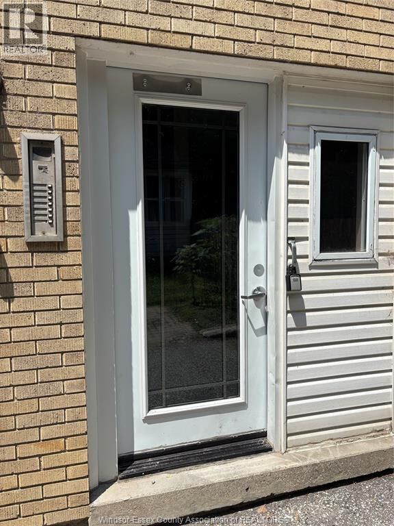 Property Photo:  234 Brock Street 1A  ON N9C 2S6 