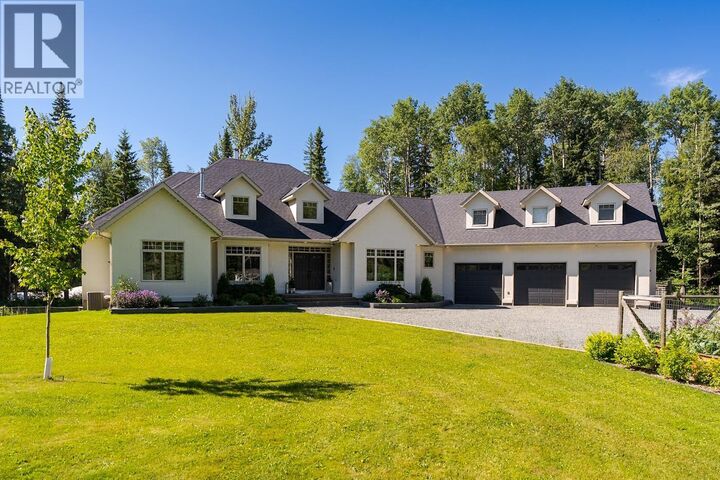 422 Willmann Road — photo 1