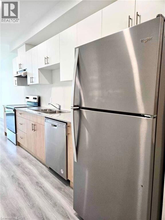 Property Photo: 181 Elmira Road South 606 ON N1K 0E3