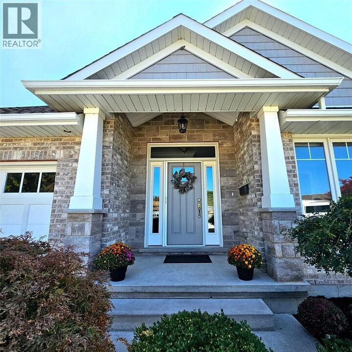 Property Photo:  142 Madison D'Andrea Avenue  ON N7S 6L9 