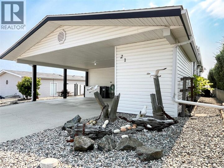 Property Photo: 9410 115th Street 21 BC V0H 1V5