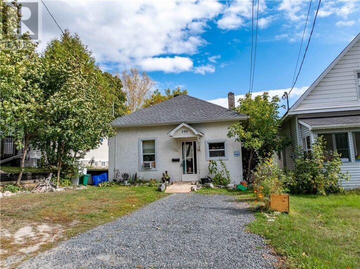 190 Eyre Street — photo 1