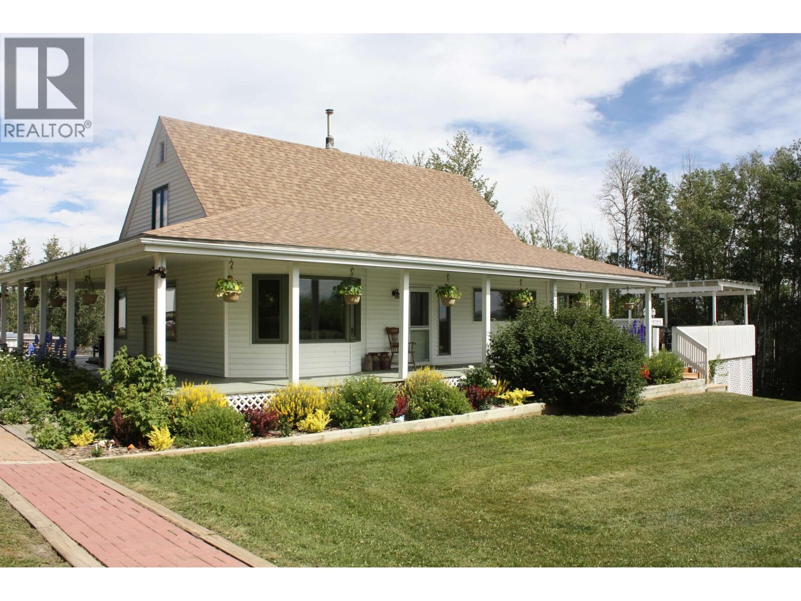 Property Photo:  13346 29 Highway  BC V0C 1H0 