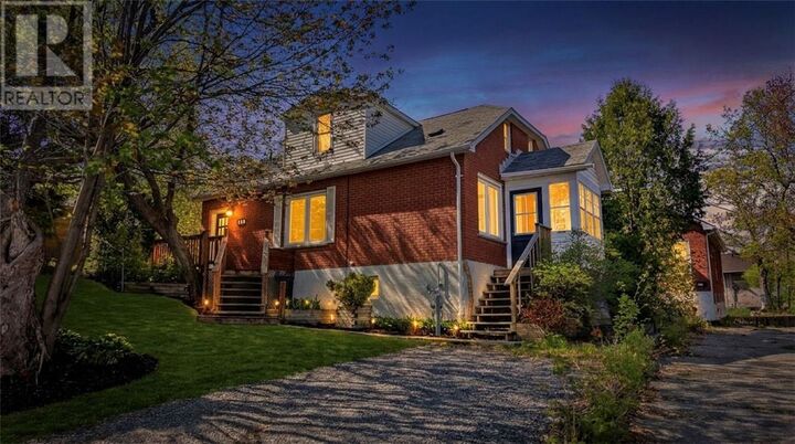 140 Baker Street — photo 1