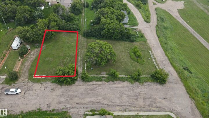 Property Photo:  #130 4231 Twp Rd 553  AB T0A 1X0 
