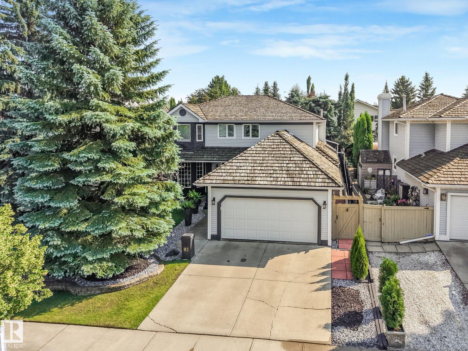 Property Photo:  83 Ridgemont Crescent  AB T8A 5N3 