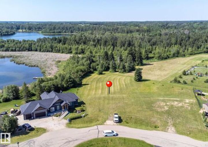 Property Photo:  2036 Aspen Way  AB T7Z 0G8 