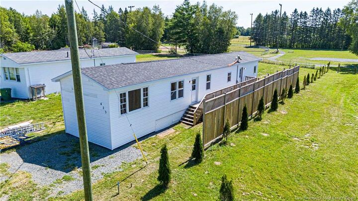 Property Photo: 423 Route 105 NB E3A 8N3