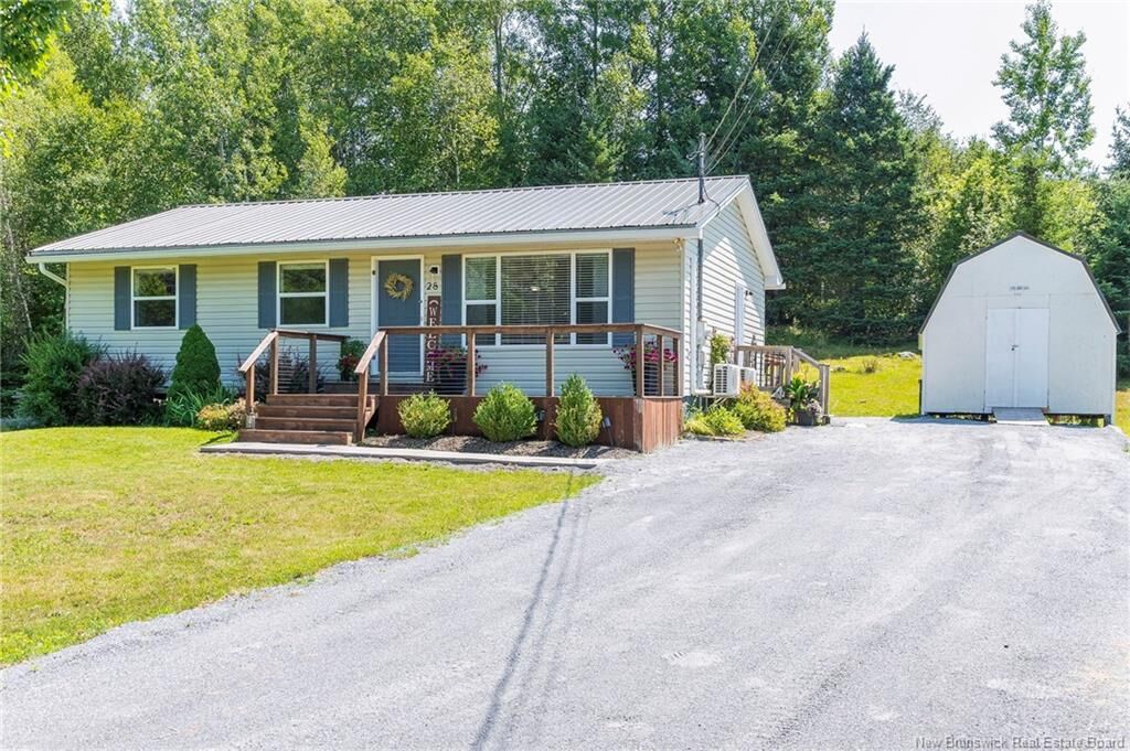 Property Photo:  28 Loyalist Drive  NB E5N 5V6 