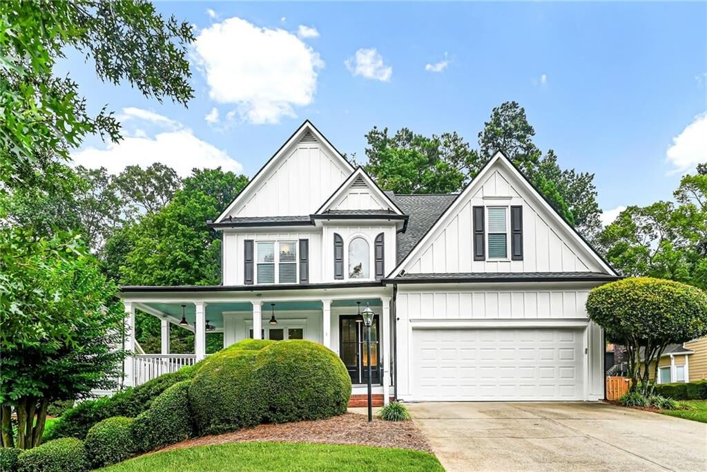 Property Photo:  2437 Retreat Close  GA 30066 
