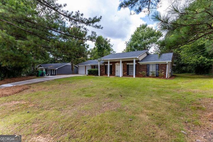 Property Photo: 2053 Wellborn Road GA 30058