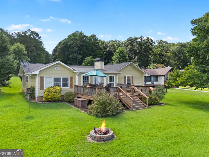 Property Photo:  276 Roberts Point Road  GA 30233 