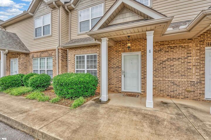 Property Photo:  8 Amity Lane  SC 29609 