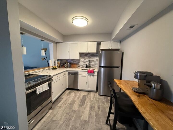 Property Photo:  3517 Richmond Ct 3517  NJ 08844 