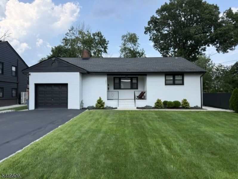 Property Photo:  331 Haven Ave  NJ 07076 