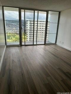 Property Photo:  1128 Ala Napunani Street 1804  HI 96818 