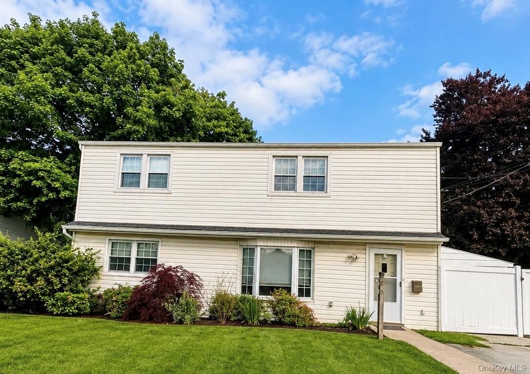 Property Photo: 23 Ginny Lane NY 11714