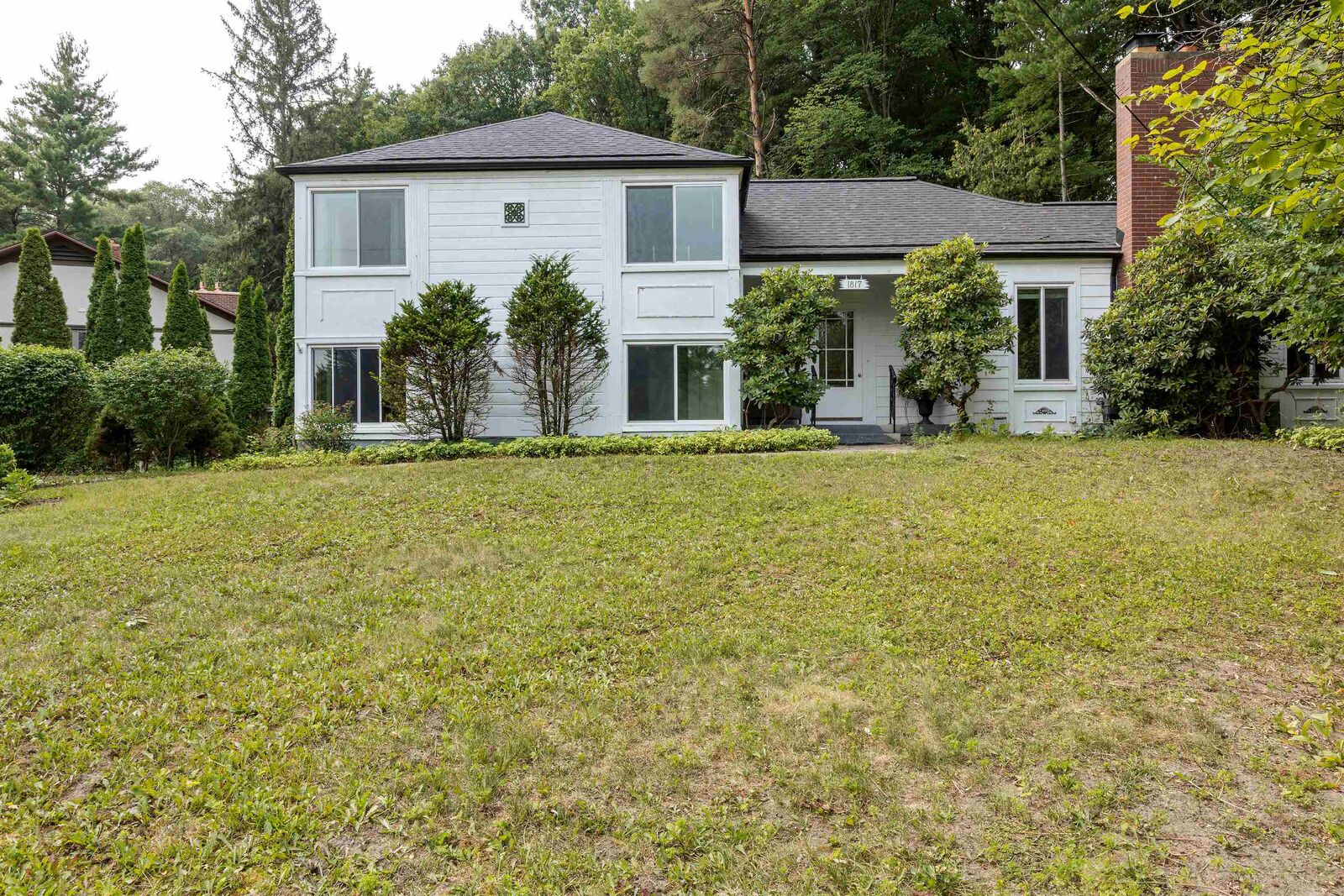 Property Photo:  1817 W Sugnet  MI 48640 
