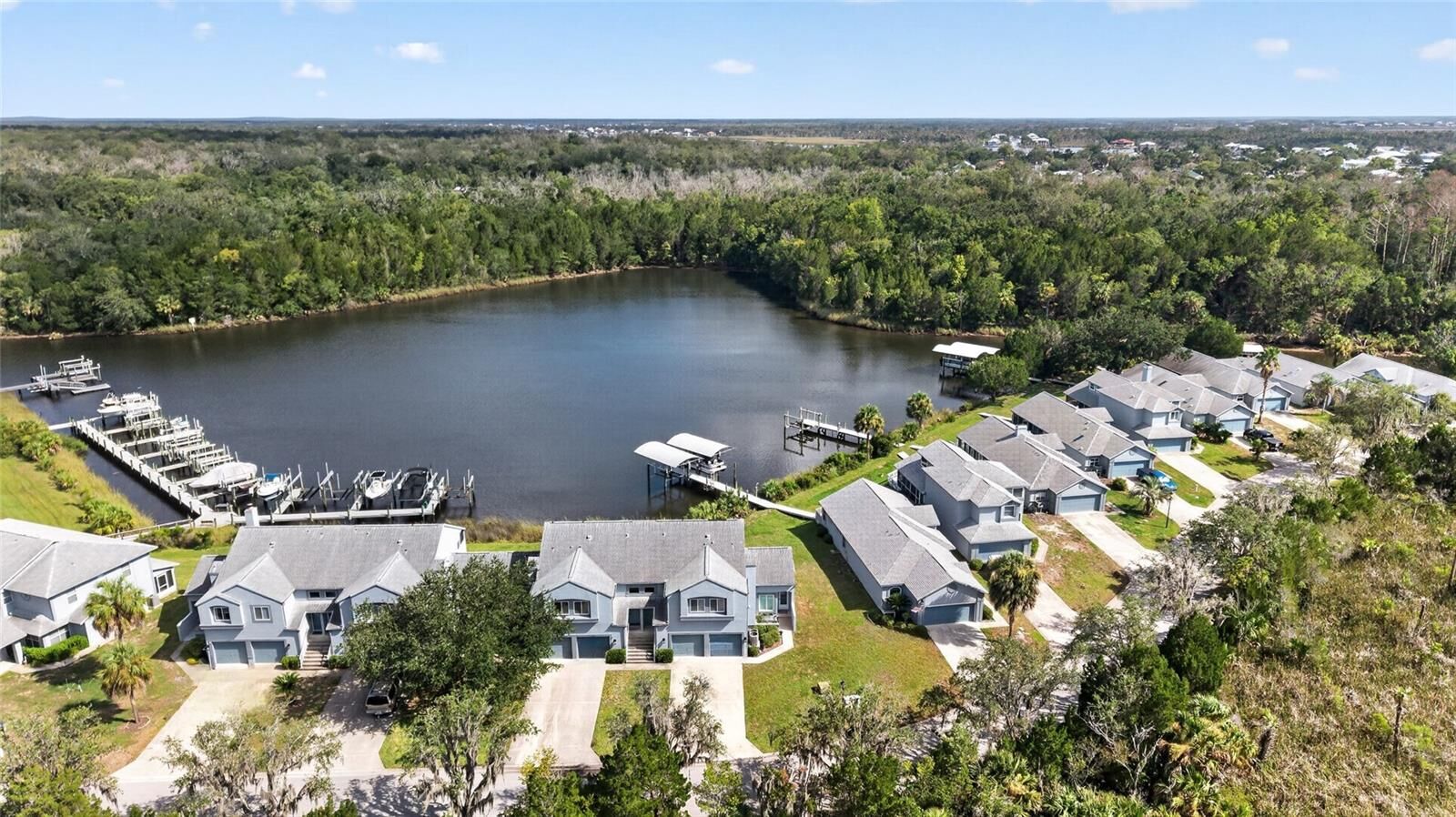 Property Photo: 11170 W Cove Harbor Drive 121 FL 34428