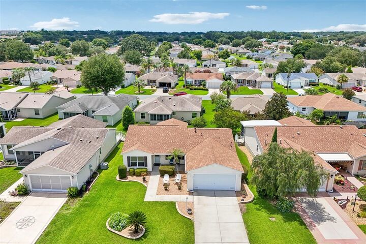 Property Photo: 970 Kenova Avenue FL 32162