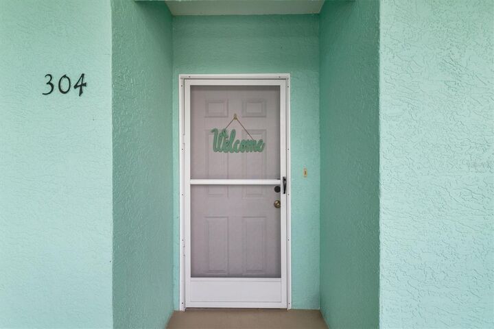 Property Photo:  19385 Water Oak Drive 304  FL 33948 