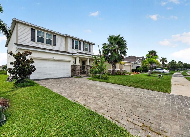 Property Photo: 6541 Devesta Loop FL 34221