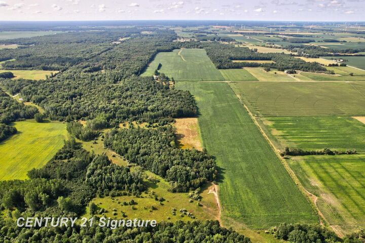 Property Photo: 22335 Ederer Road MI 48637