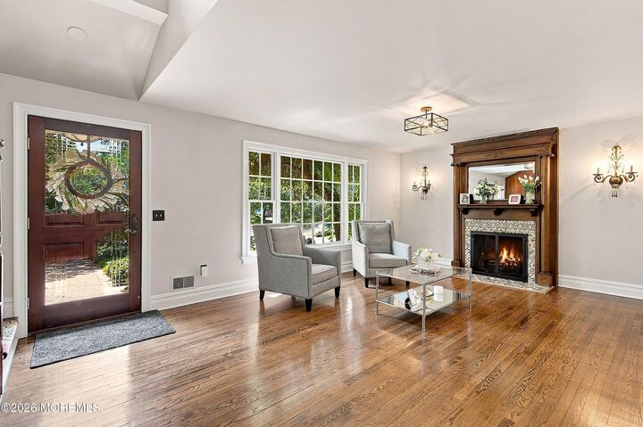 Property Photo:  71 Oak Place  NJ 07704 