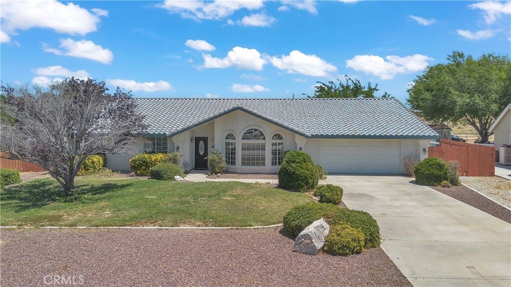 Property Photo: 12445 Reata CA 92308