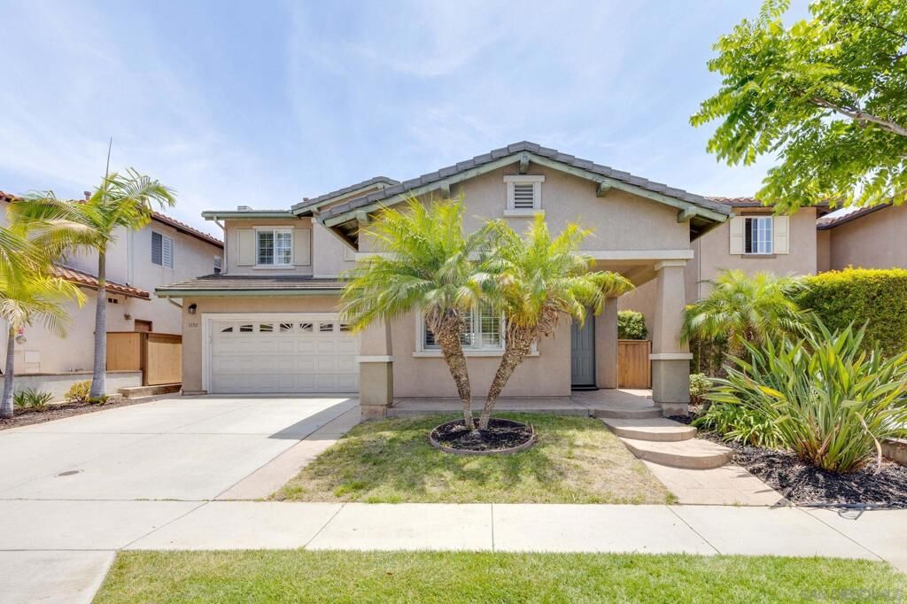 Property Photo:  