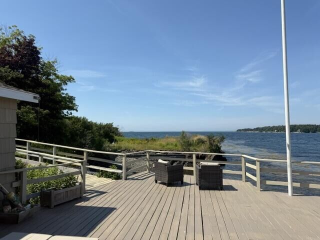 Property Photo: 195 Beach Road ME 04019