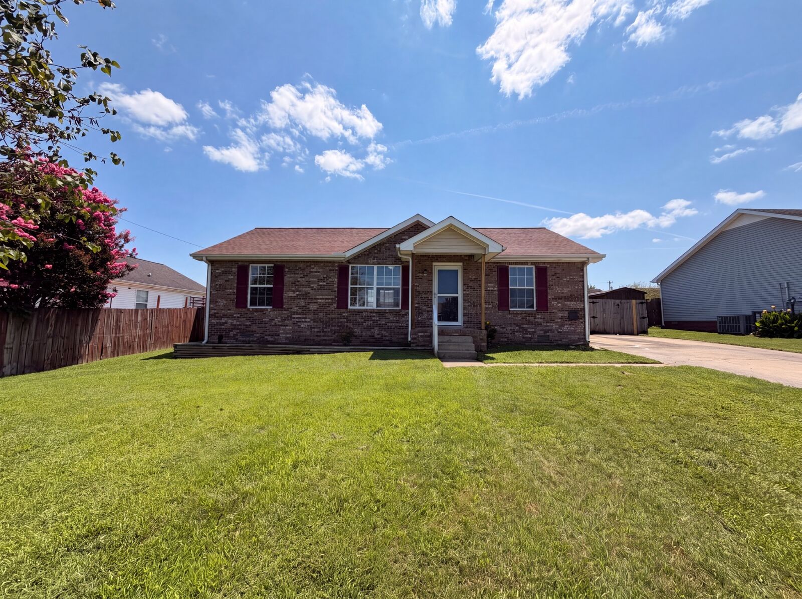 Property Photo:  1046 Mile High Dr  TN 37042 