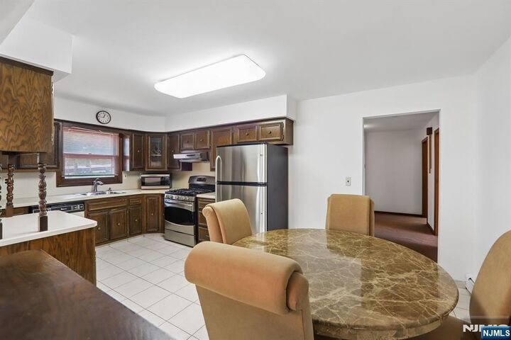 Property Photo:  355 Chestnut Avenue  NJ 07606 