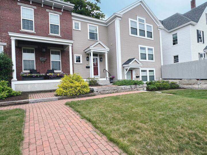 Property Photo:  72 School Street  NH 03301 