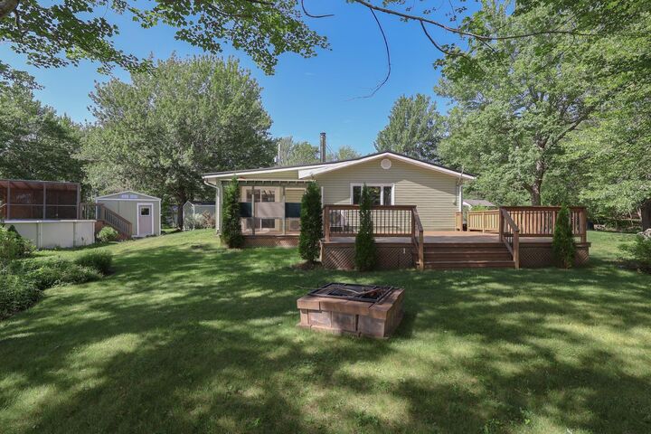 Property Photo: 21 Lakeview Road NS B0R 1E0