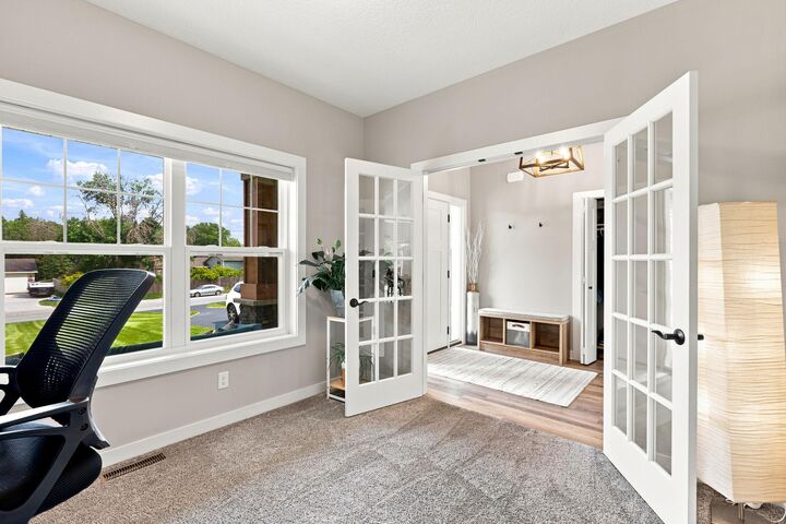 Property Photo: 3815 Dallas Lane N MN 55447