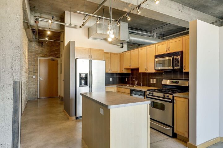 Property Photo: 901 N 3rd Street 501 MN 55401