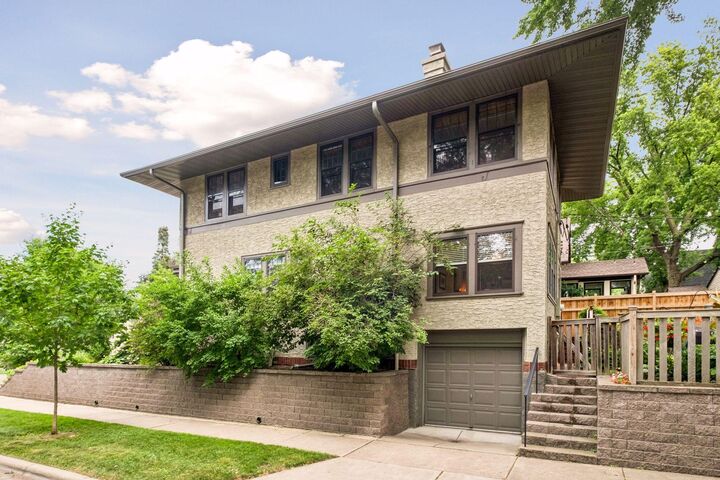 Property Photo:  2116 Fairmount Avenue  MN 55105 