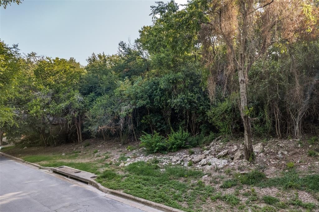 Property Photo:  3721 Black Canyon Road  TX 76109 