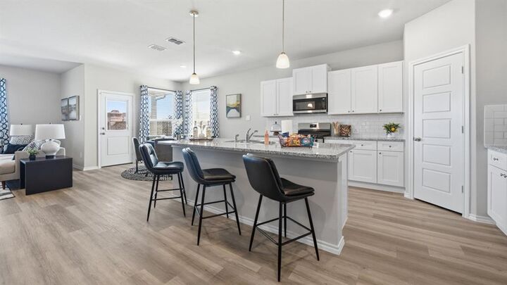 Property Photo: 736 Rubicon Road TX 76247