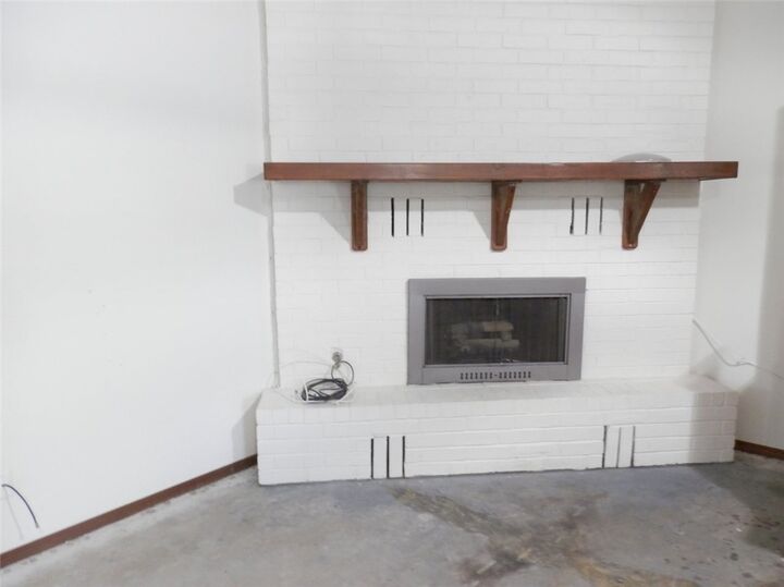 Property Photo:  2915 Parkwood Drive  AR 72756 