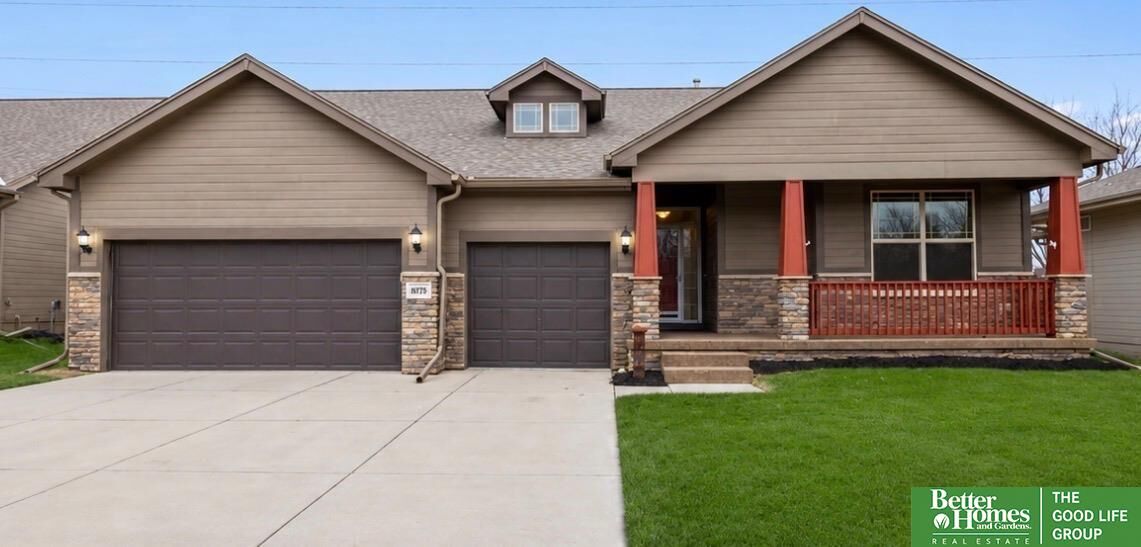 Property Photo:  18721 Mason Street  NE 68022 