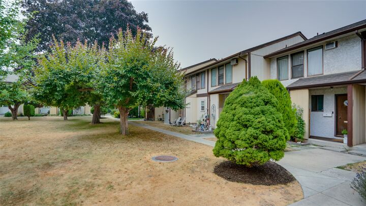 4100 24 Avenue 131 — photo 1