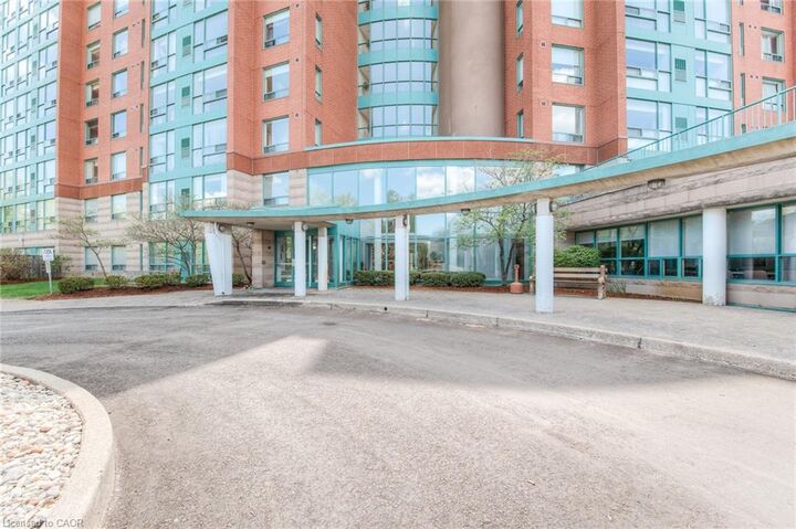 Property Photo:  55 Blue Springs Drive 804  ON N2J 4T3 