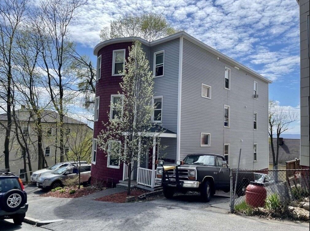 Property Photo:  53 Merrifield St  MA 01605 