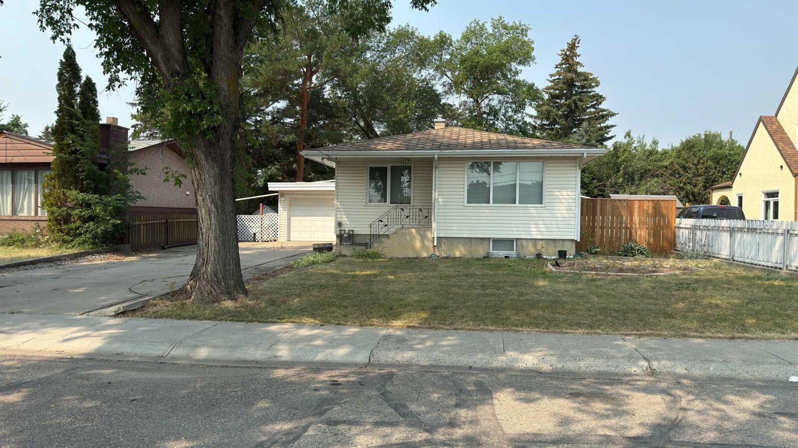 Property Photo: 2128 22 Street AB T1M 1H6