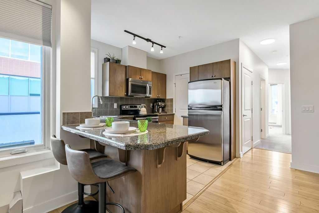 Property Photo: 328 21 Avenue SW 507 AB T2S 0B8