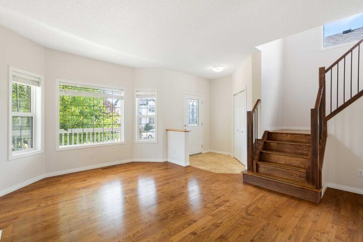 Property Photo: 459 Evermeadow Road SW AB T2Y 4W4