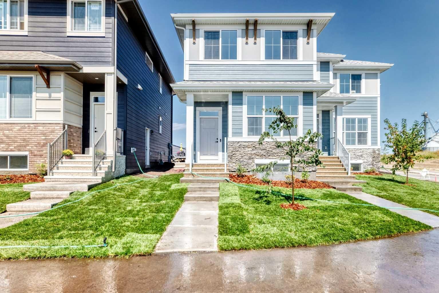 Property Photo: 1304 Mahogany Boulevard SE AB T3M 4E3