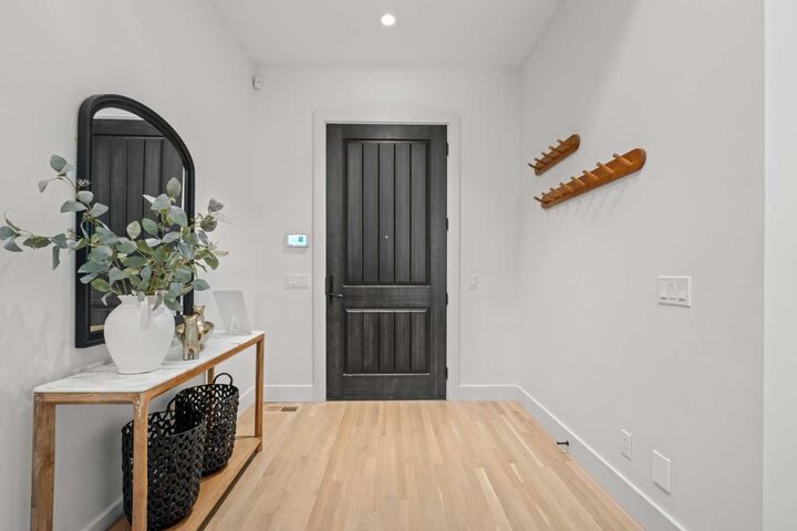 Property Photo: 3041 1 Street SW AB T2S 1P7